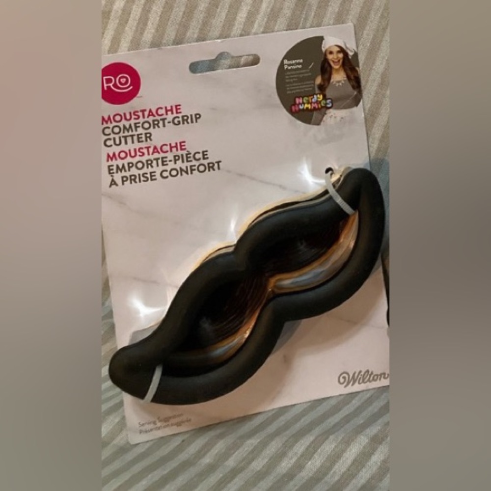 Wilton Rosanna Pansino Moustache Cookie Cutter